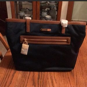 Michael Kors Kempton tote bag. NWT!
